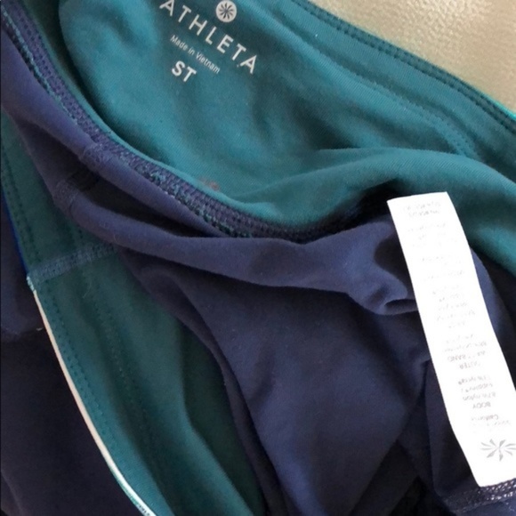Athleta Grenadine Airbrush Relay Skort Lines Tall - Picture 8 of 9